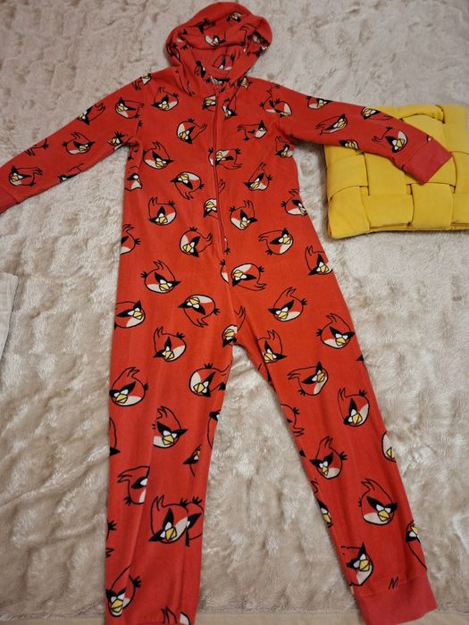 Кенгуру,  дуже гарне, якісне.