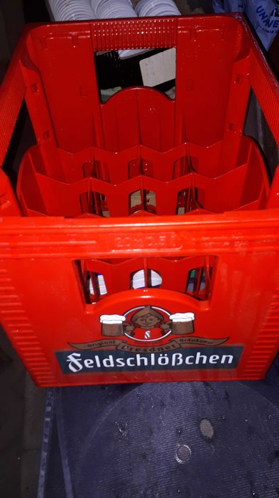 Skrzynka do transportu piwa Feldschlösschen
