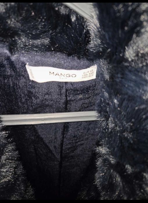 Vendo sobretudo pêlo sintético mango
