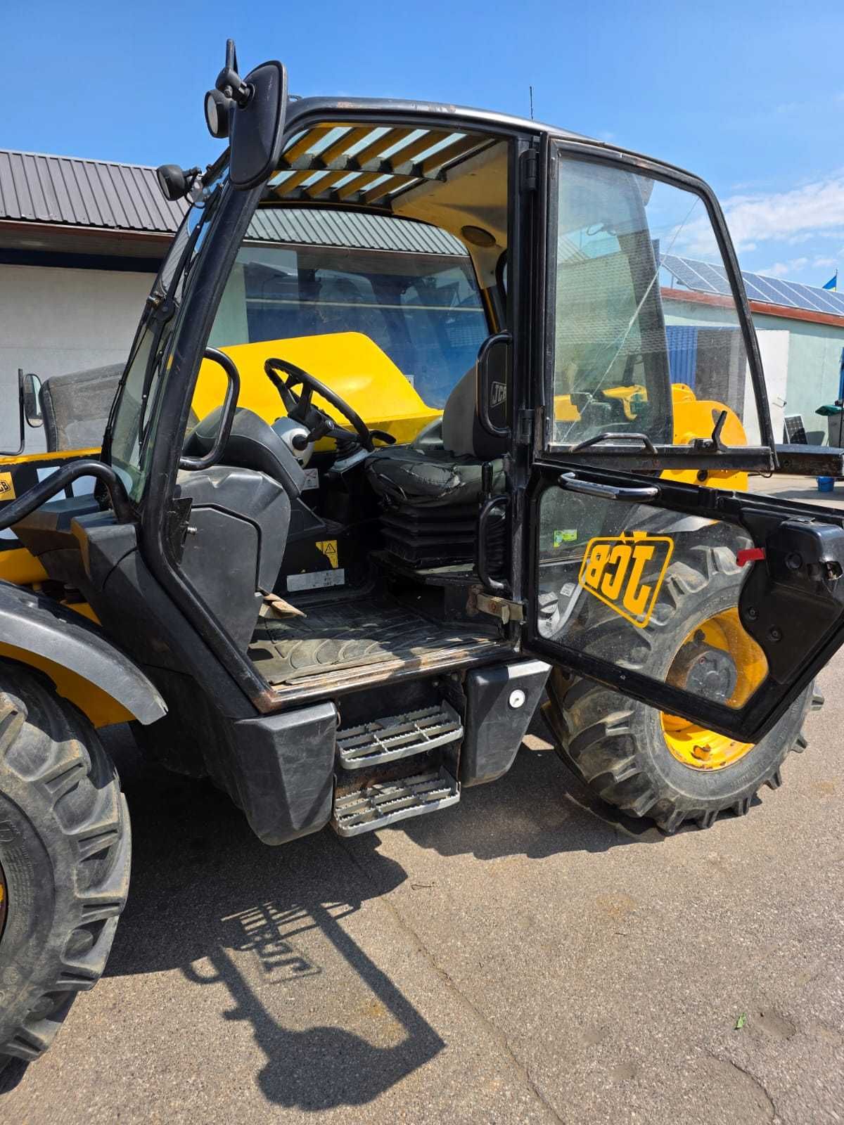 Ładowarka teleskopowa JCB 541-70
