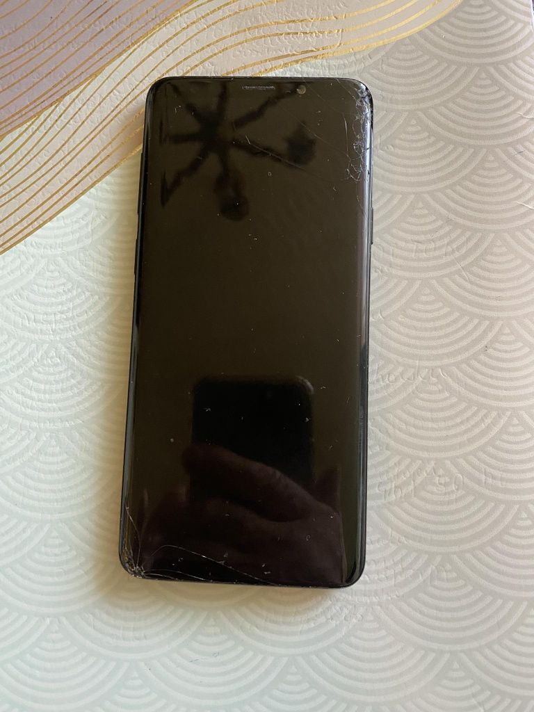 Samsung galaxy s 9 pius