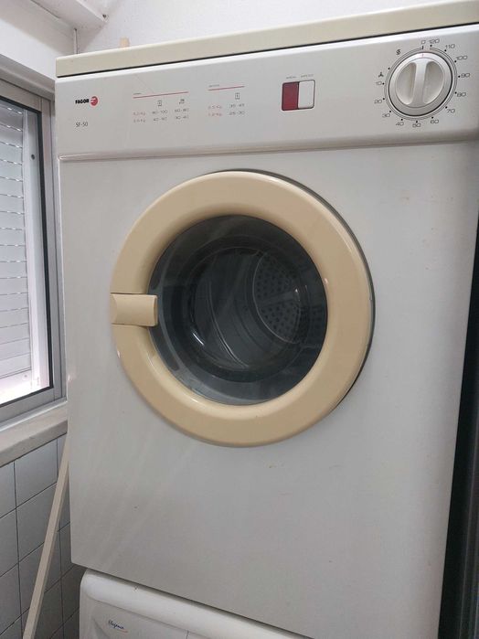 3 maquinas lavar roupa e louça e secador roupa