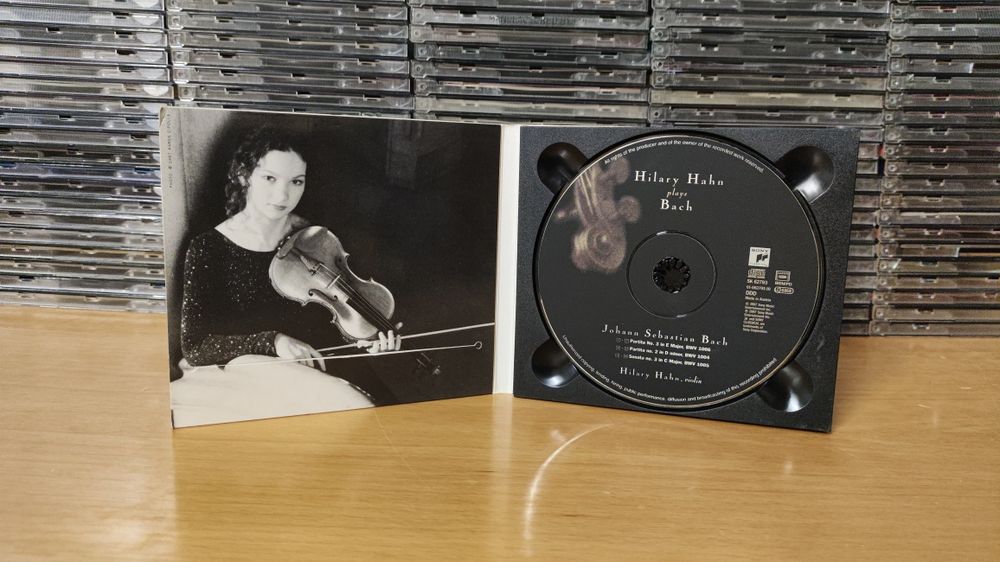 Hilary Hahn Plays Bach