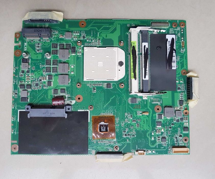 Материнські плати для ноутбуків неробочі- розпродаж на Чорну П’ятницю!