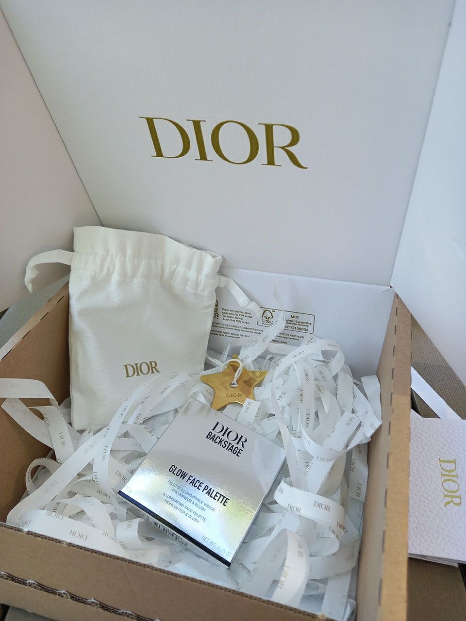 ОPИГІHАЛ! Палетка хайлайтерів Dior Backstage 001 Universal Glow Face