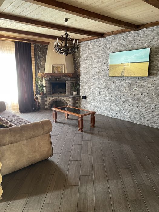 Будинок у оренду