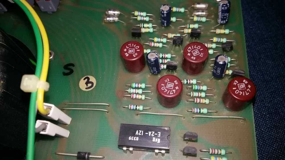 Легендарний підсилювач Naim Nait 1