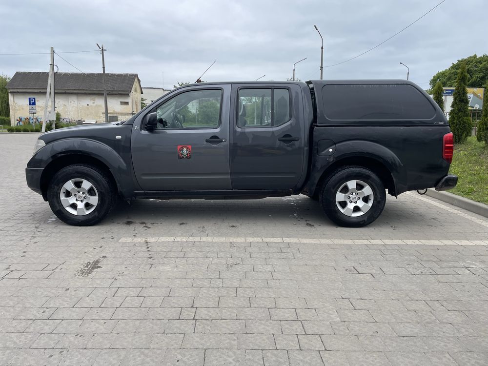 Nissan navara d40 2.5 дизель. Ніссан навара джип для зсу