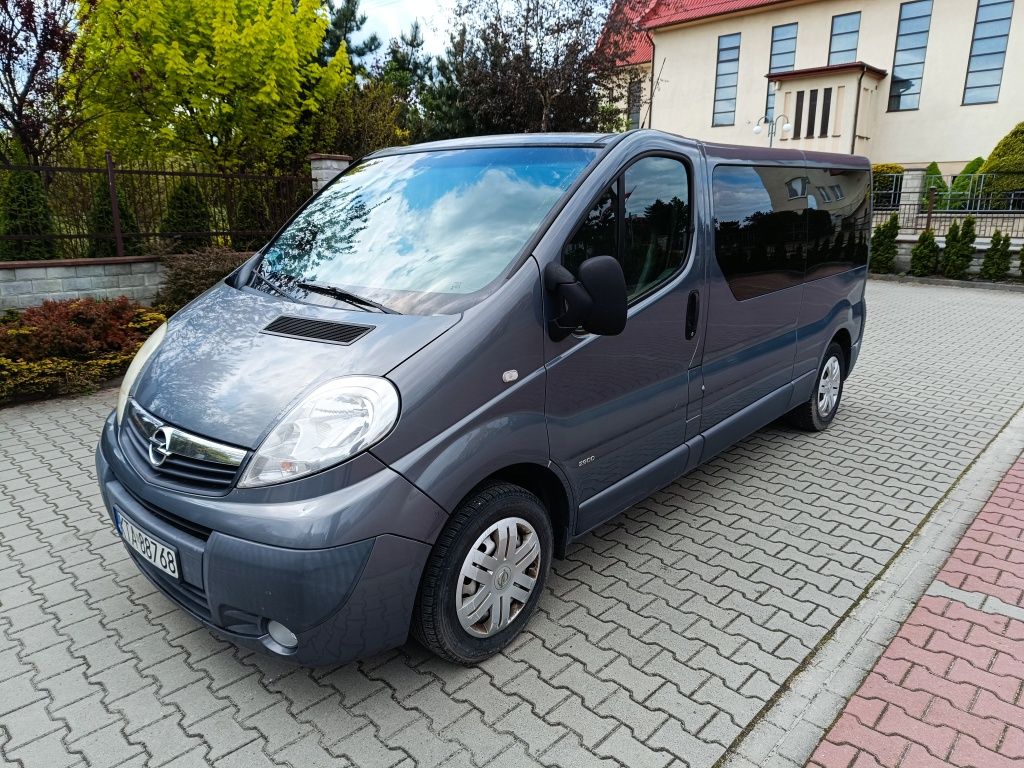 Opel Vivaro CDTi 2,0 9 osobowy