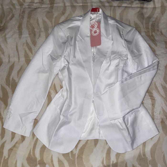 Білий костюм жакет і брюки