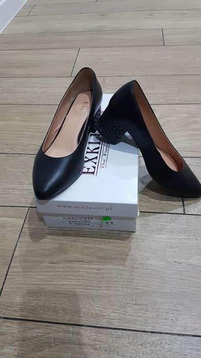 Buty skórzane damskie - czółenka