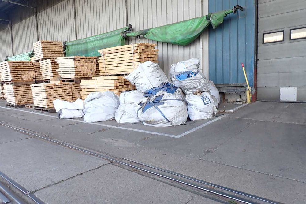 BB z matami antypoślizgowymi