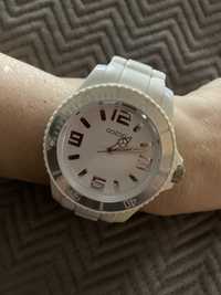 Zegarek Oozoo biały