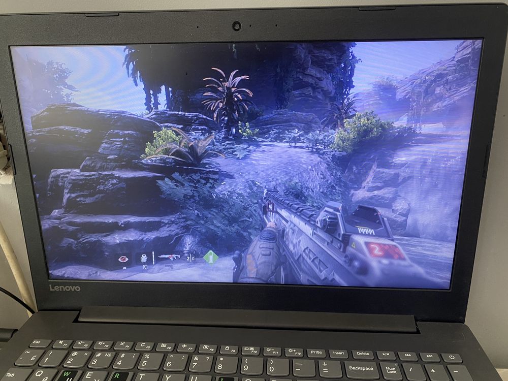 Продам игровой ноутбук lenovo i7