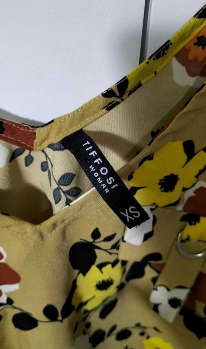 Top florido Tiffosi XS