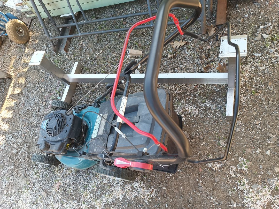 Kosiarka Makita PLM4627N spalinowa Kosz wyrzut boczny