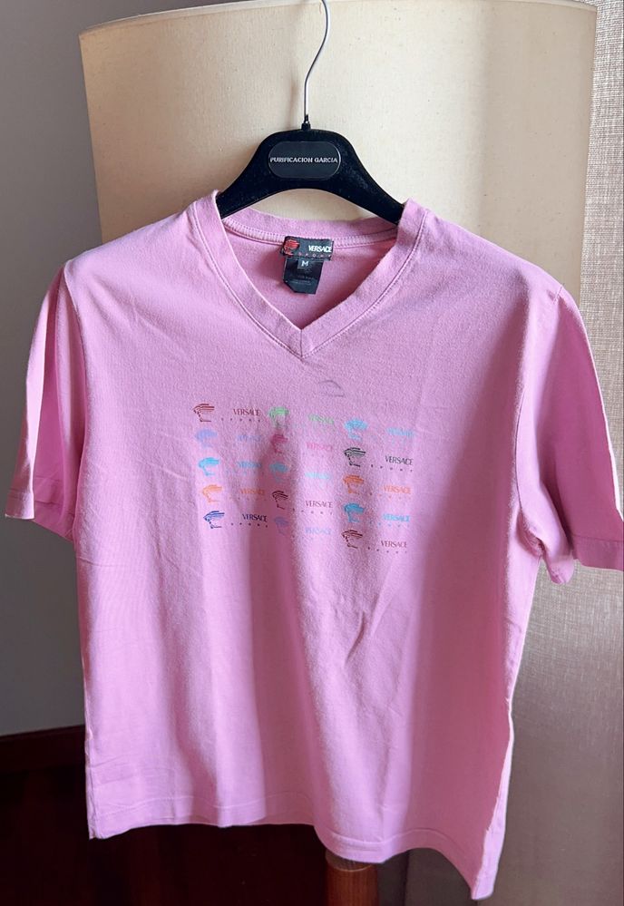 T shirt lilás da Versace Sport