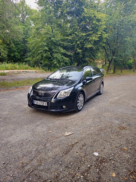 Toyota Avensis Toyota Avensis T27 Premium – 2.2 D-4D 177 KM – Najbogatsza wersja!