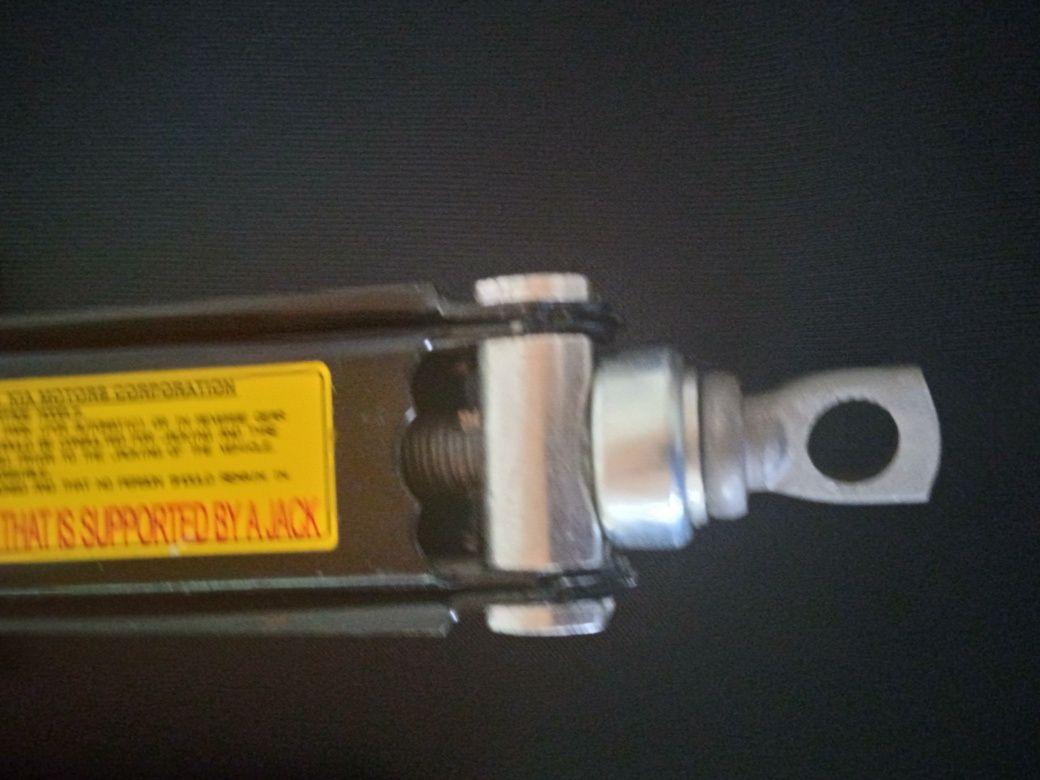Домкрат kia sportage,hyundai tucson,ix35(2010-2021)