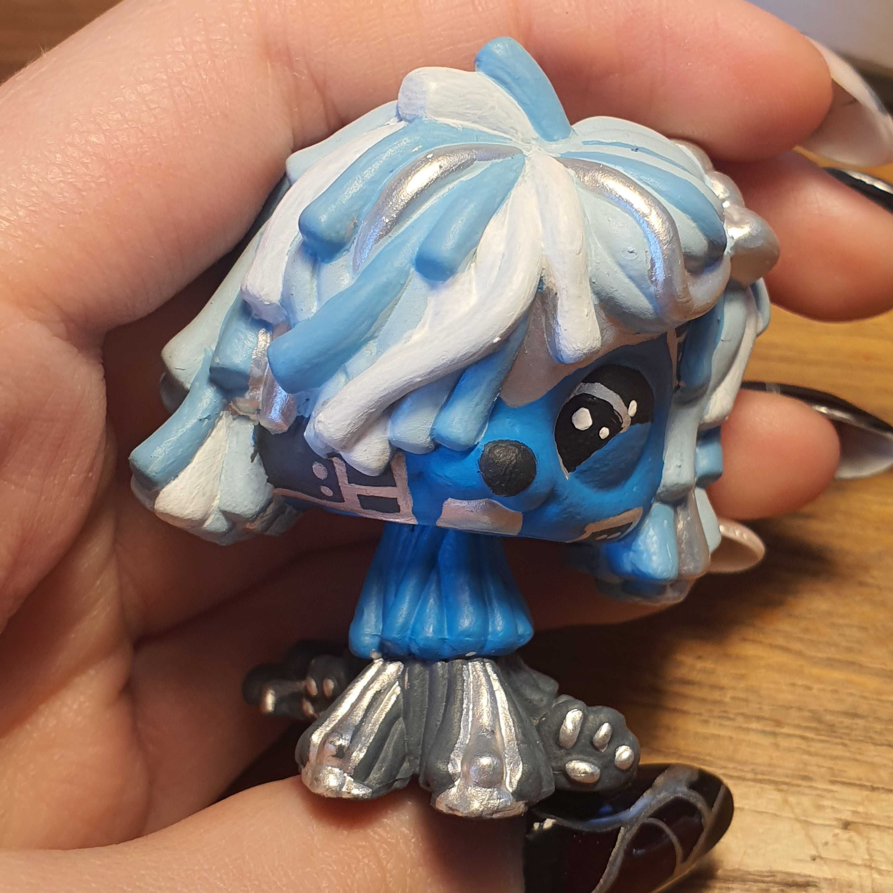 Littlest pet shop custom lps