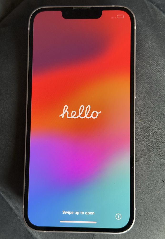 Iphone 13  różowy