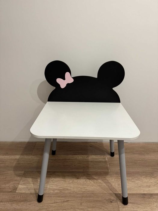 Stolik dziecięcy myszka Minnie + krzesełko polecam