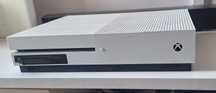 Xbox one 1 pad 3 gry