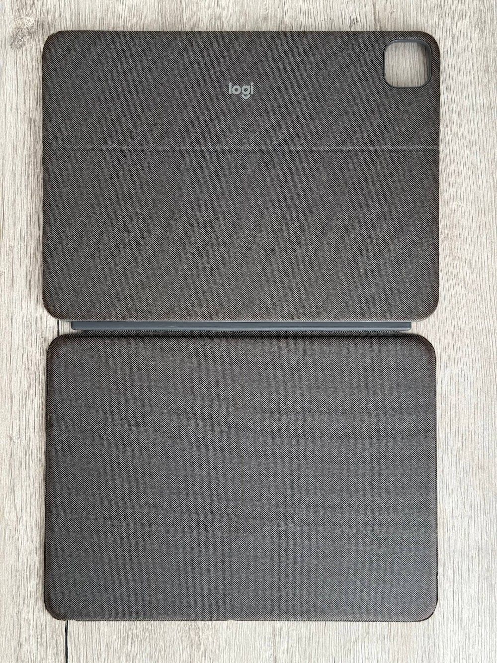 Чохол-клавіатура Logitech Combo Touch для iPad Pro 11 дюймів