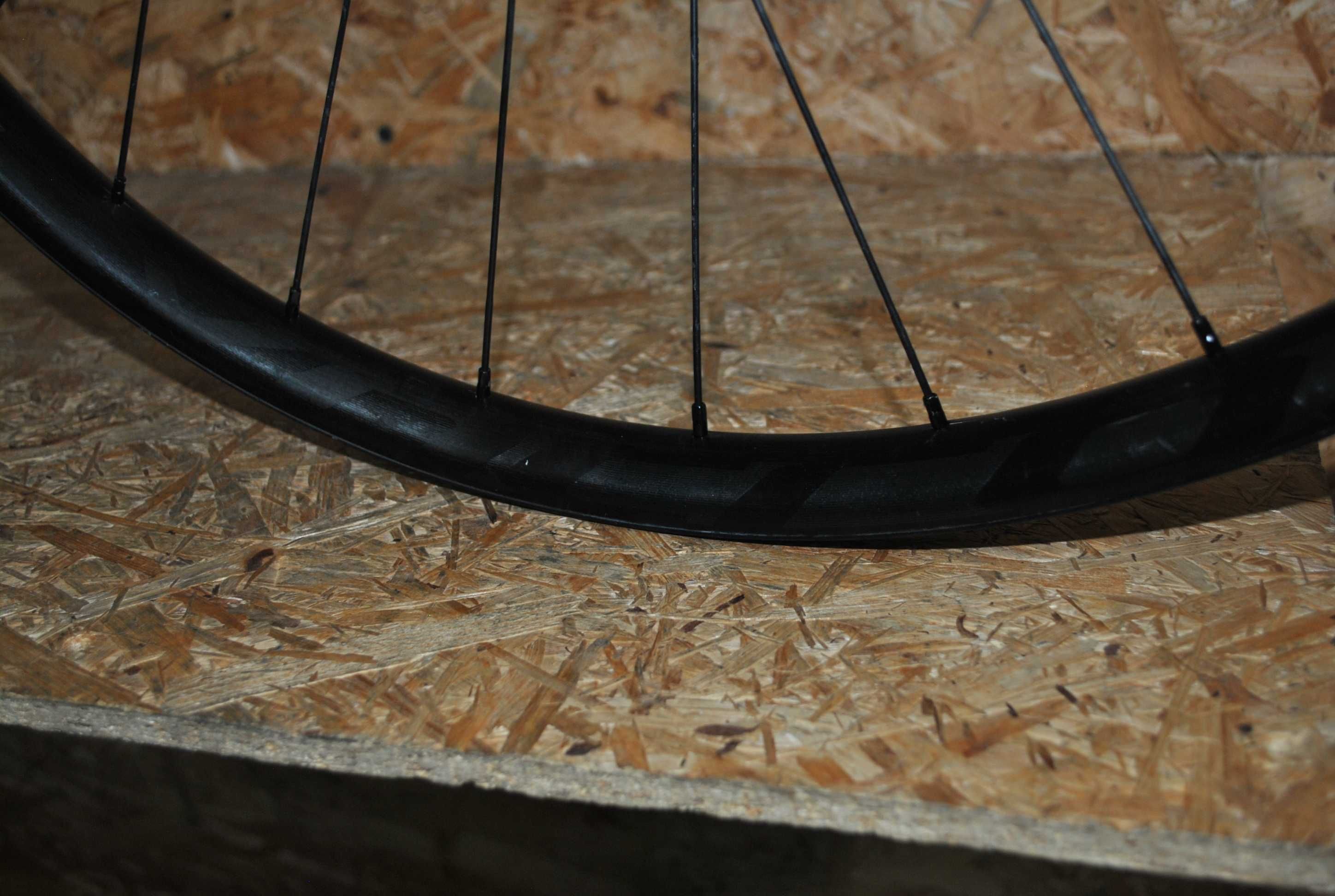 Koło tył 29 enduro Syncros Revelstoke 1.5 622x30 Micro Spline