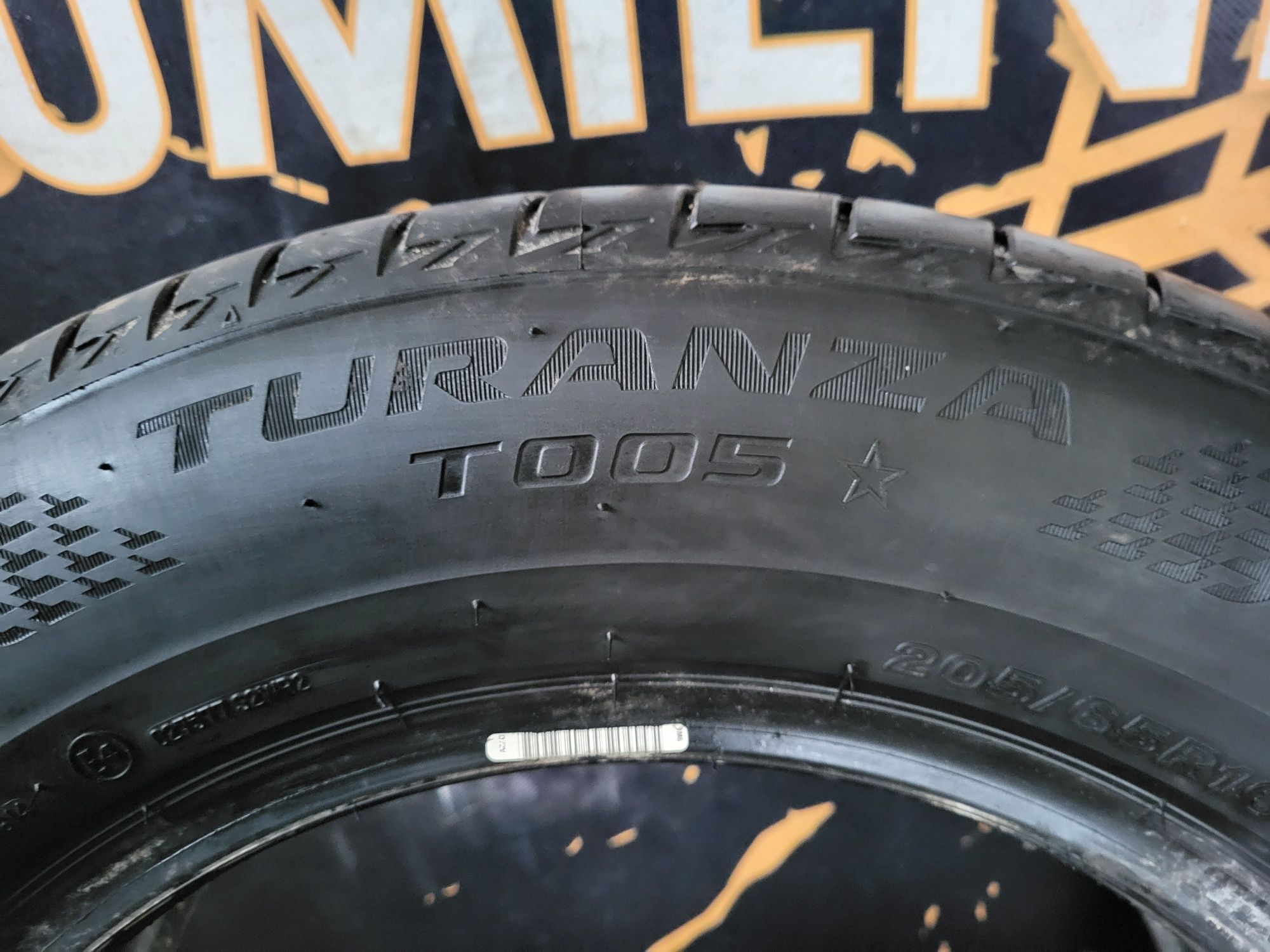 Opony letnie 205/65/16 Bridgestone 23rok 6,3mm