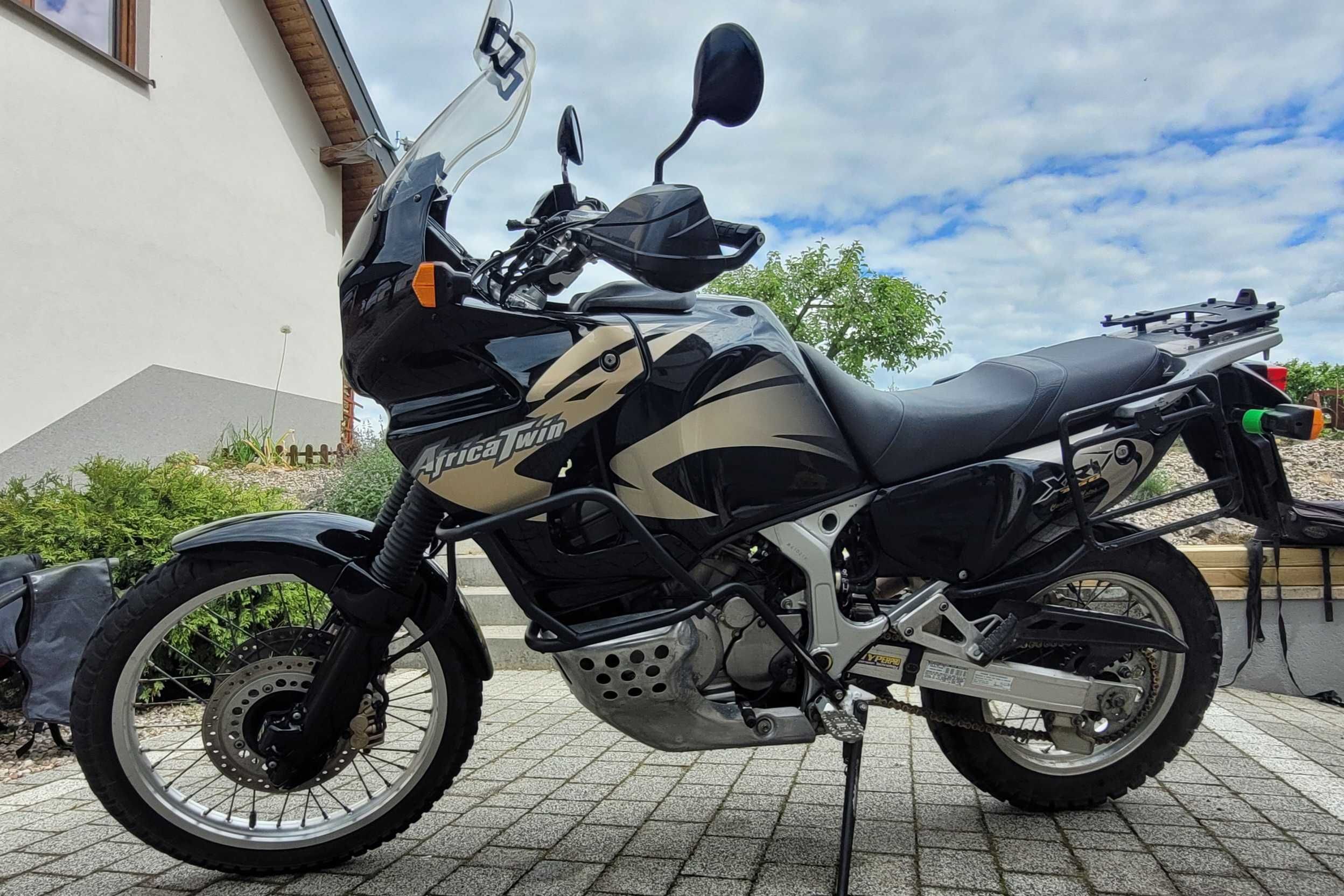 Honda xrv750 africa twin