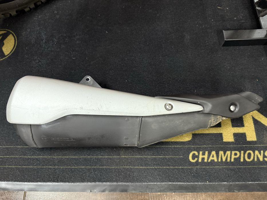 Tlumik HONDA CBR 250R oryginalny wydech