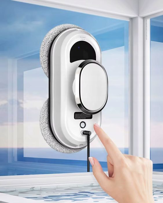 Inteligentny robot myjący okna, automat do mycia szyb