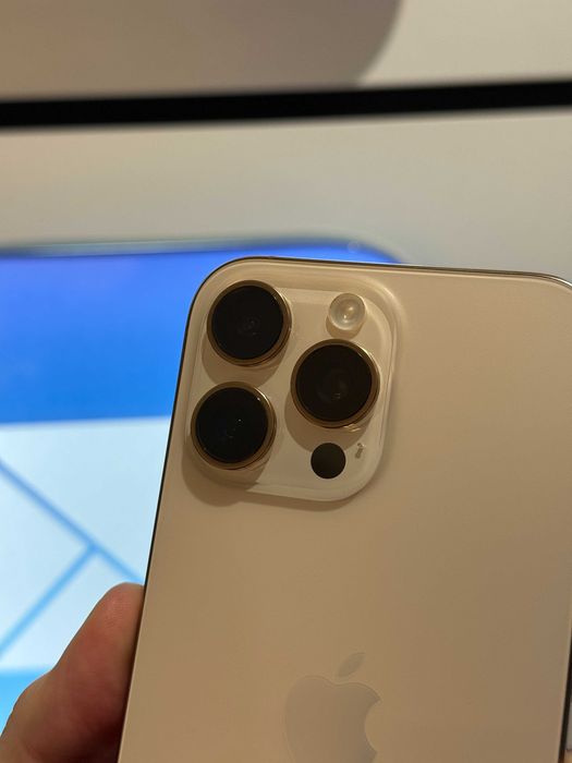 iPhone 16 Pro Max 256GB Desert Titanium (Физическая сим + Есим)