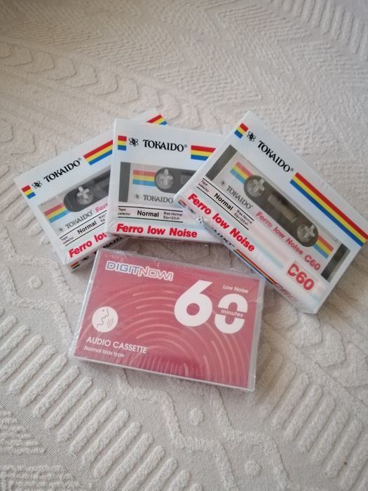 Nowe kasety magnetofonowe 4szt