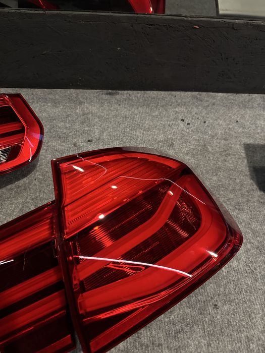 Lampy BMW F30 LCI tył