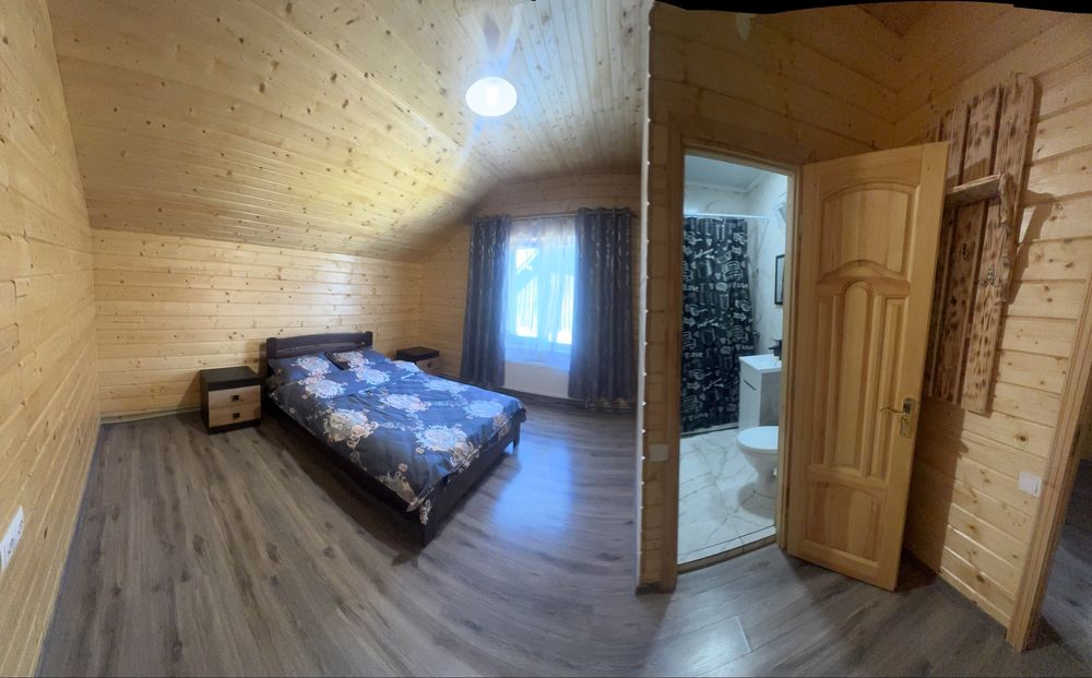 Славсько у центрі будинок! Без власників!Чан !Подова оренда житла!