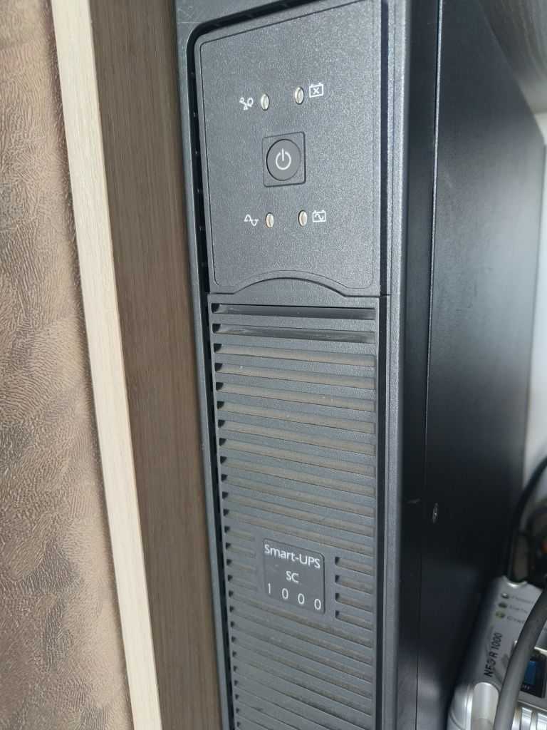 ИБП APC Smart-UPS SC 1500VA , 1000VA