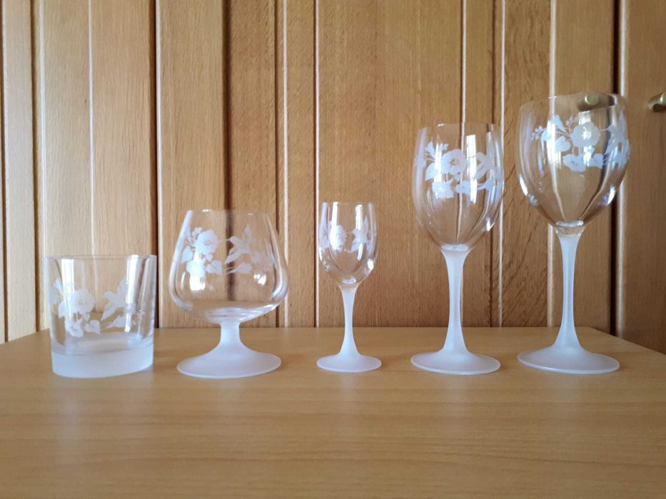 Conjunto copos de cristal