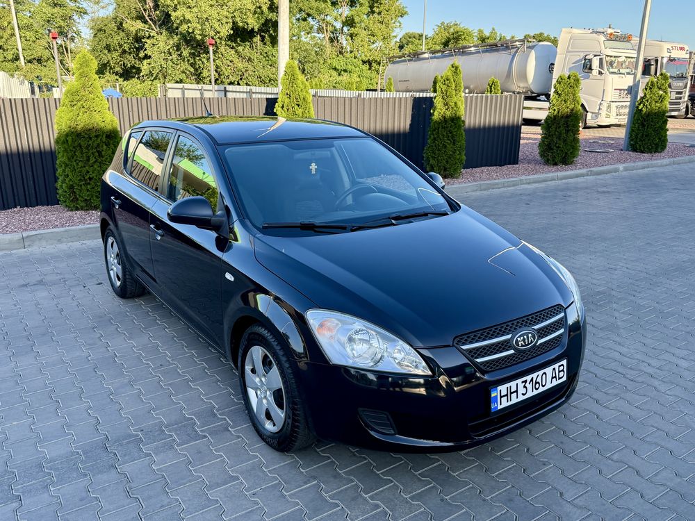 Продам Kia cee’d