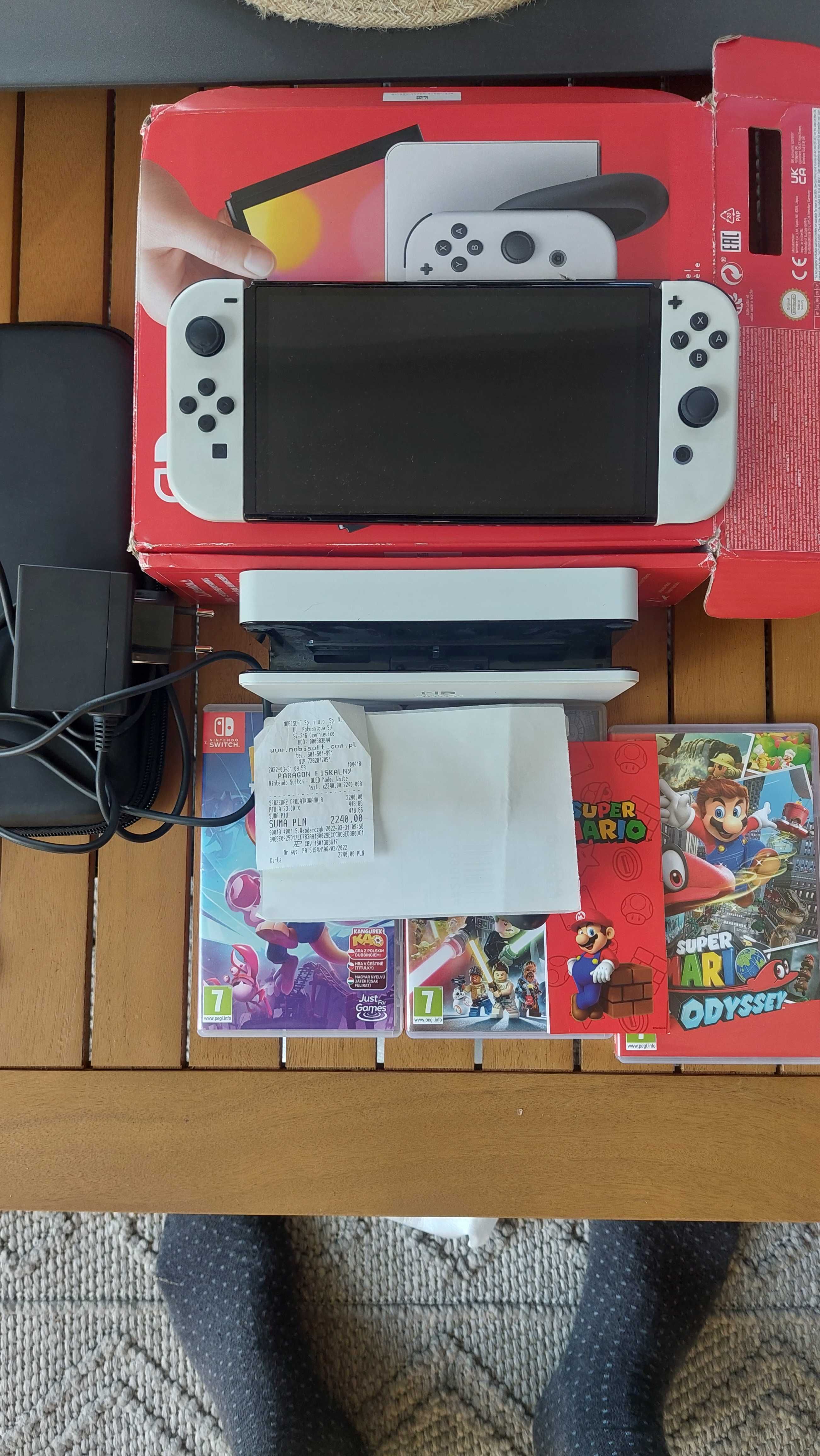 Konsola Nintendo switch oled plus 3 gry