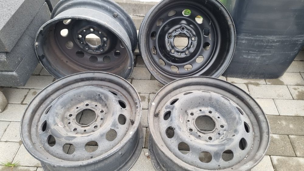 4 Felgi stalowe 15 cali 5x120 bmw 6.5j et42  otwór 72.6