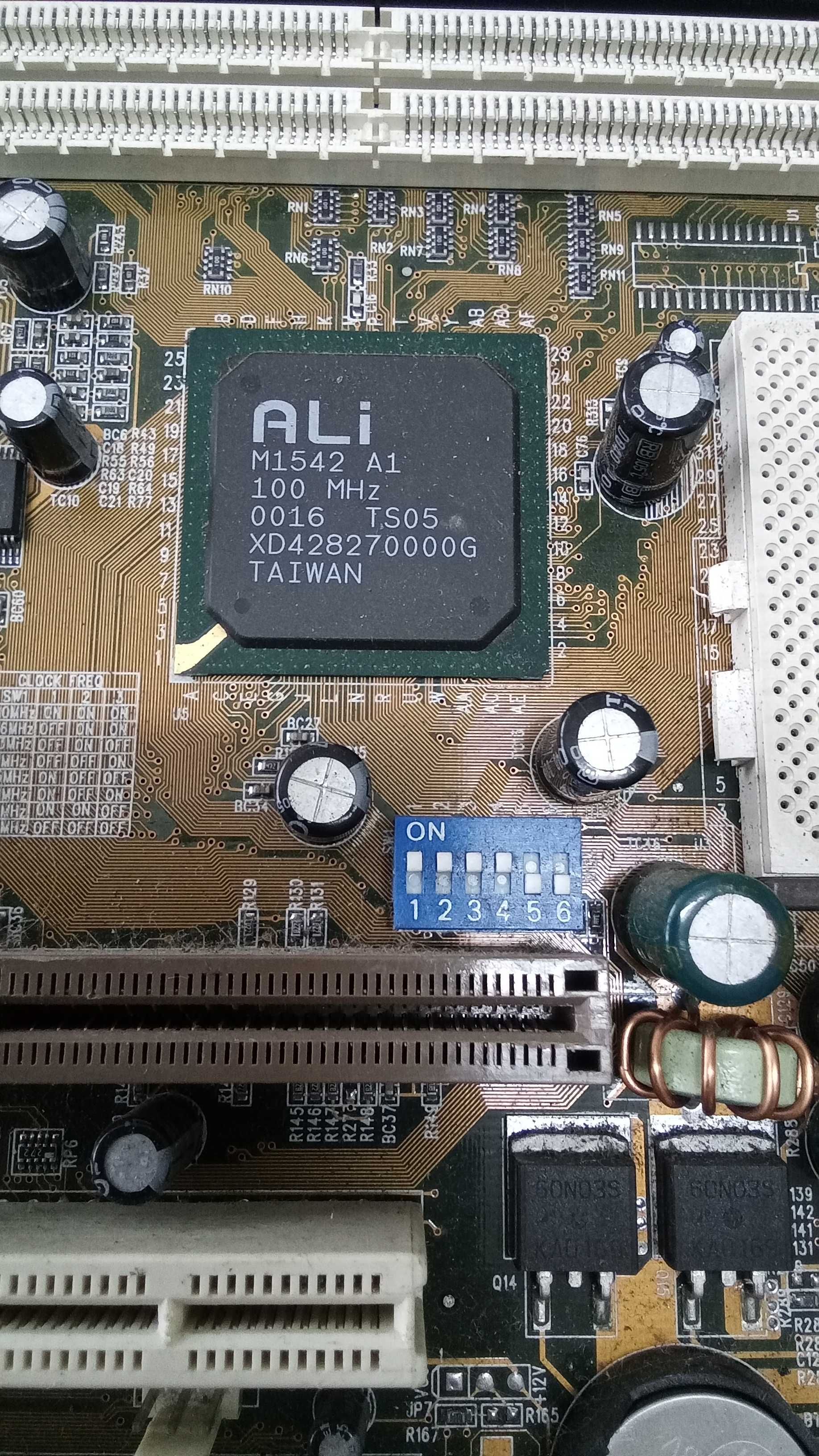 [PC Vintage] Motherboard Super socket 7 - Jetway J-542C