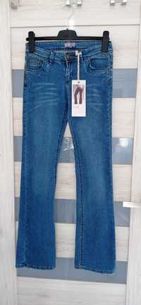 Spodnie jeansowe - Flare - rozmiar 36. Nowe!