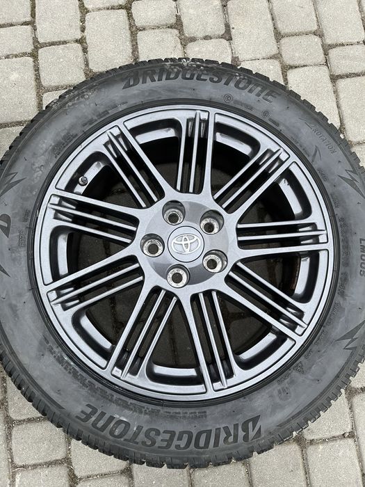 Alufelgi 5x114,3 18 cali Toyota Rav4 C-HR opony Zima 235/55/18