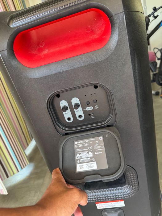 Coluna LG XBOOM XL9T 1000W