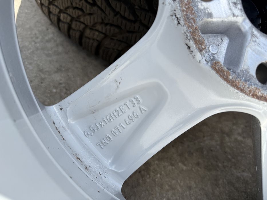 Z8*Alu zimówk*SHARAN,ALHAMBRA*NOKIAN*205/60/16*5x112*6,5Jx16H2*ET33