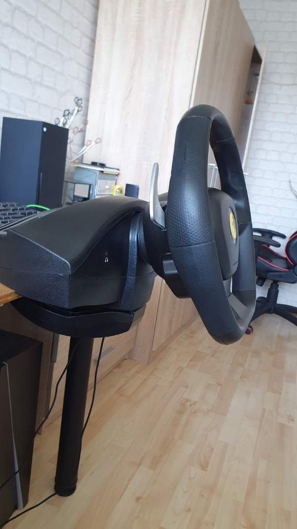 Kierownica Thrustmaster Ferrari