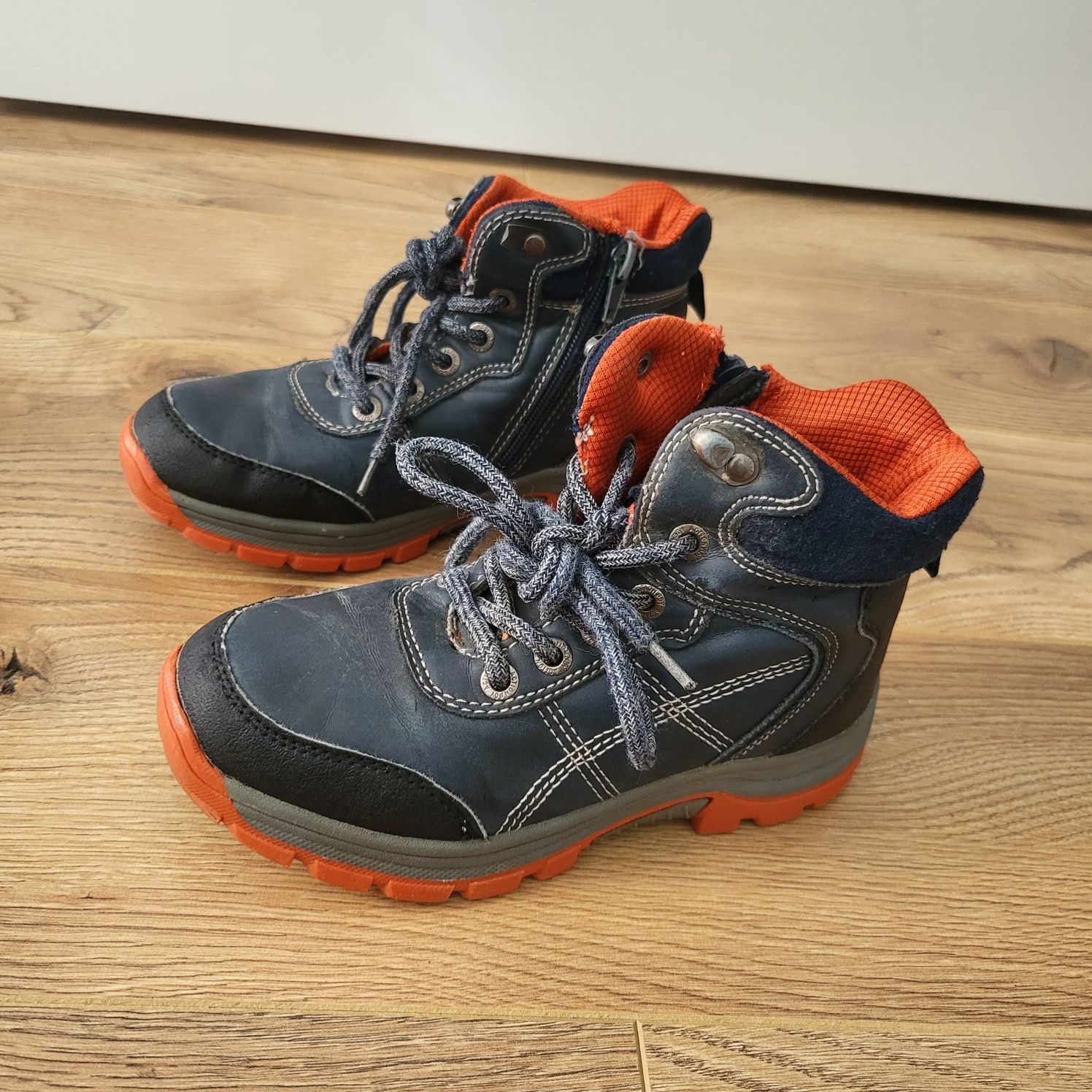 Buty chłopięce jesienno-zimowe r.31 Action Boy