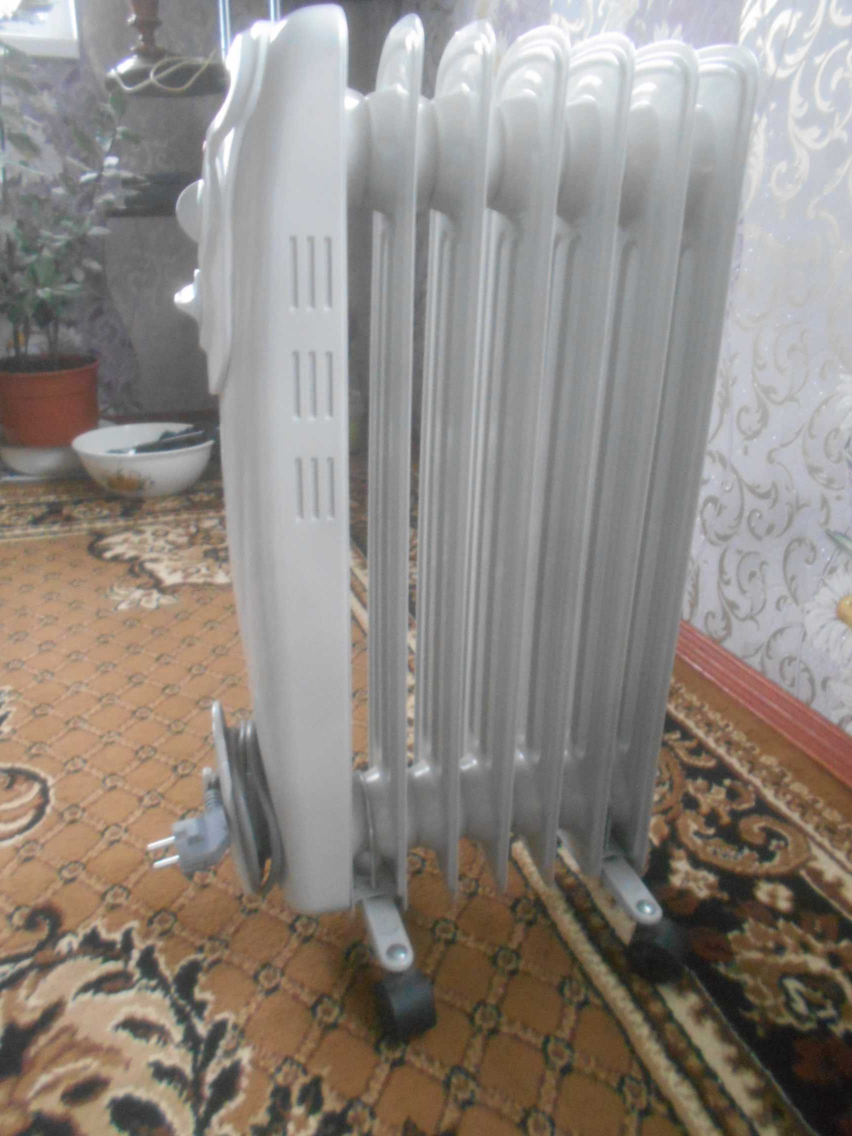 Маслянный  радиатор Delfa , 1,5 кВт - 7 секций